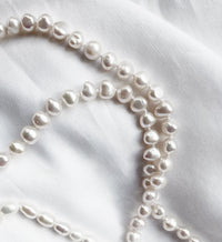 Pearl necklace, Baroque pearls, medium