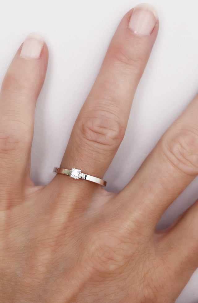 Set Monet + Plain silverring | Förlovningsringar